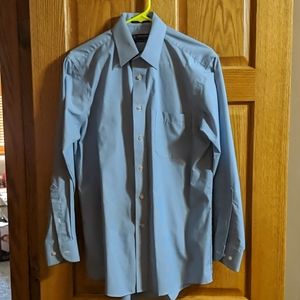 Men's long sleeve dress shirt
